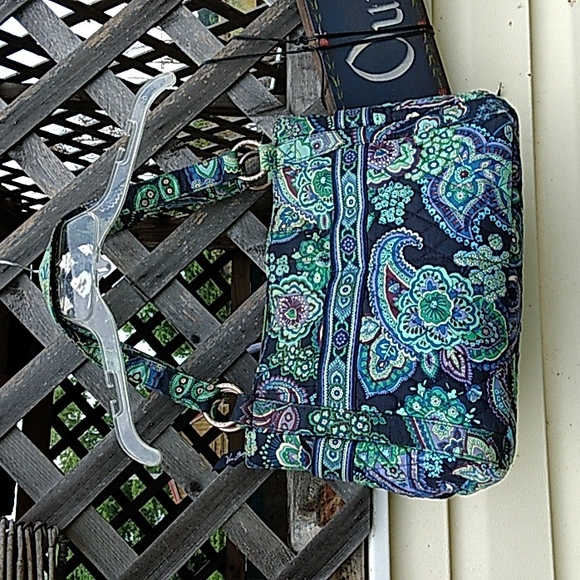 Vera Bradley Handbags - Vera Bradley Colorful large handbag